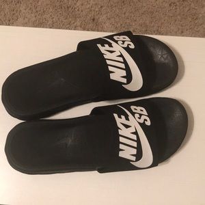nike sb slides